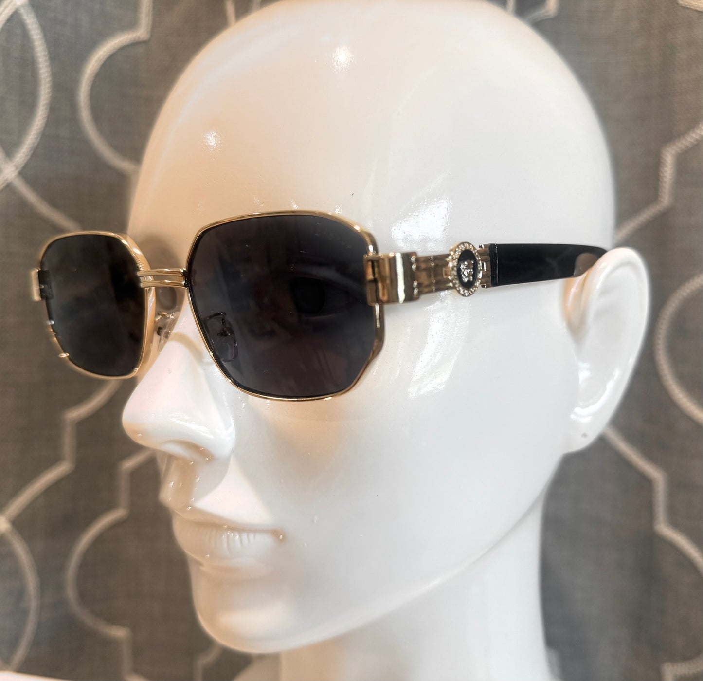 Luxury Sunglasses- Ver Black and Gold Hexagon