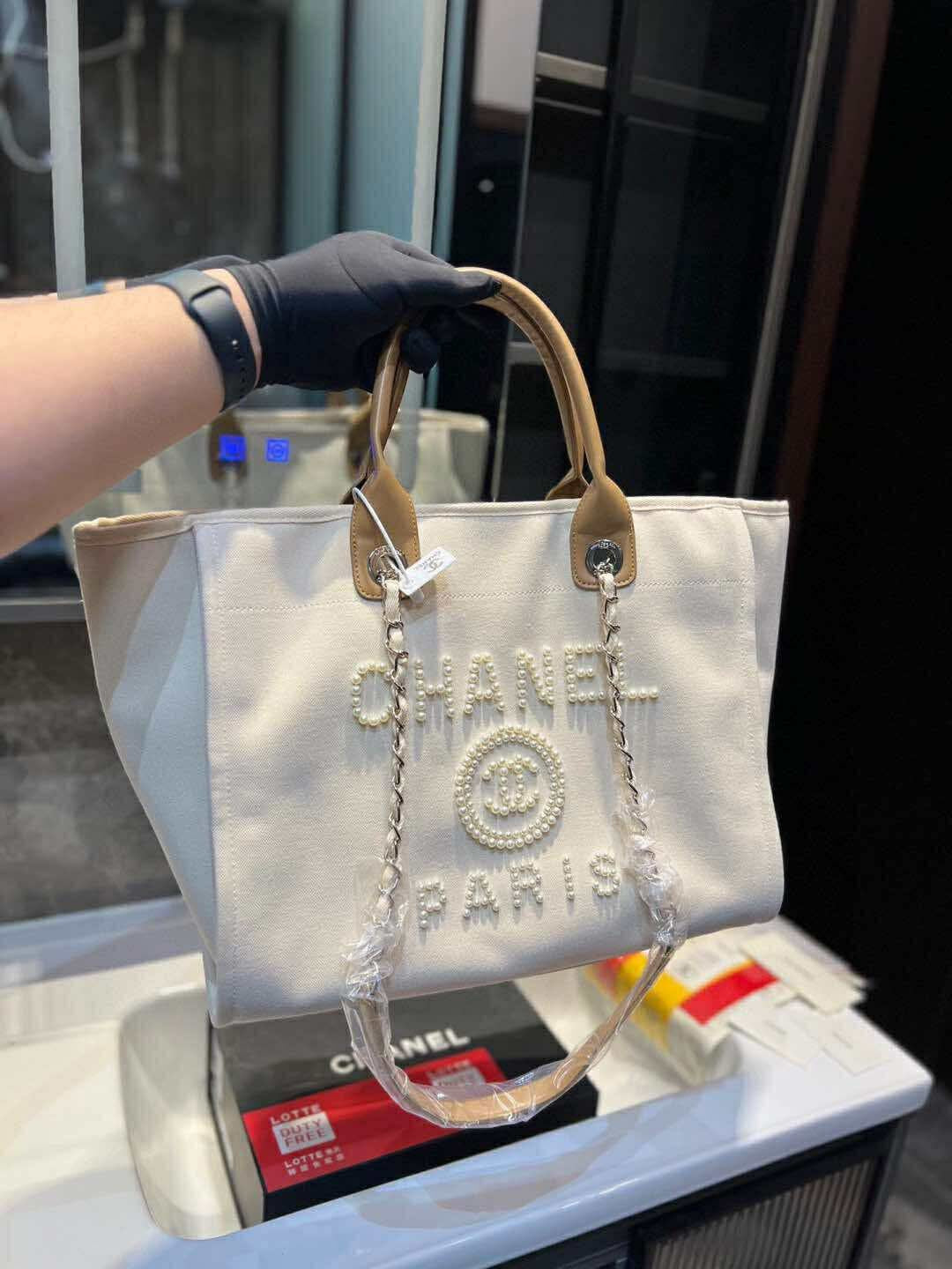 Mirror Bags- CC Cream and Pearl Tote