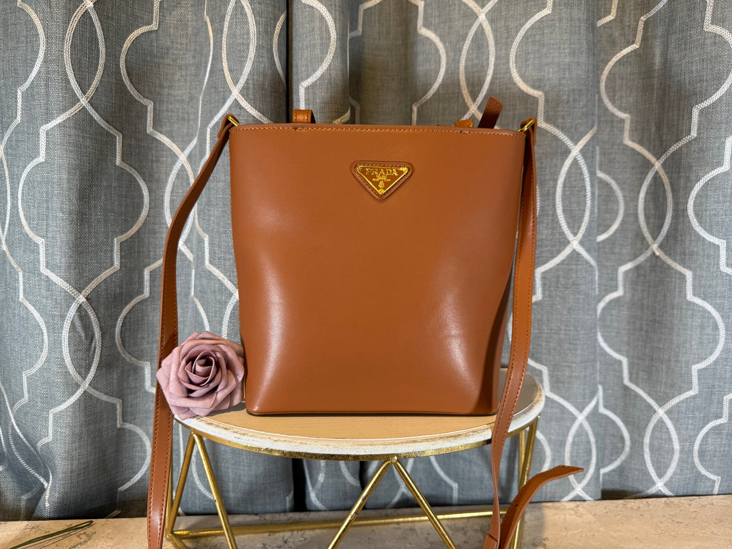 Mirror Bags- Pra Caramel Bucket Bag