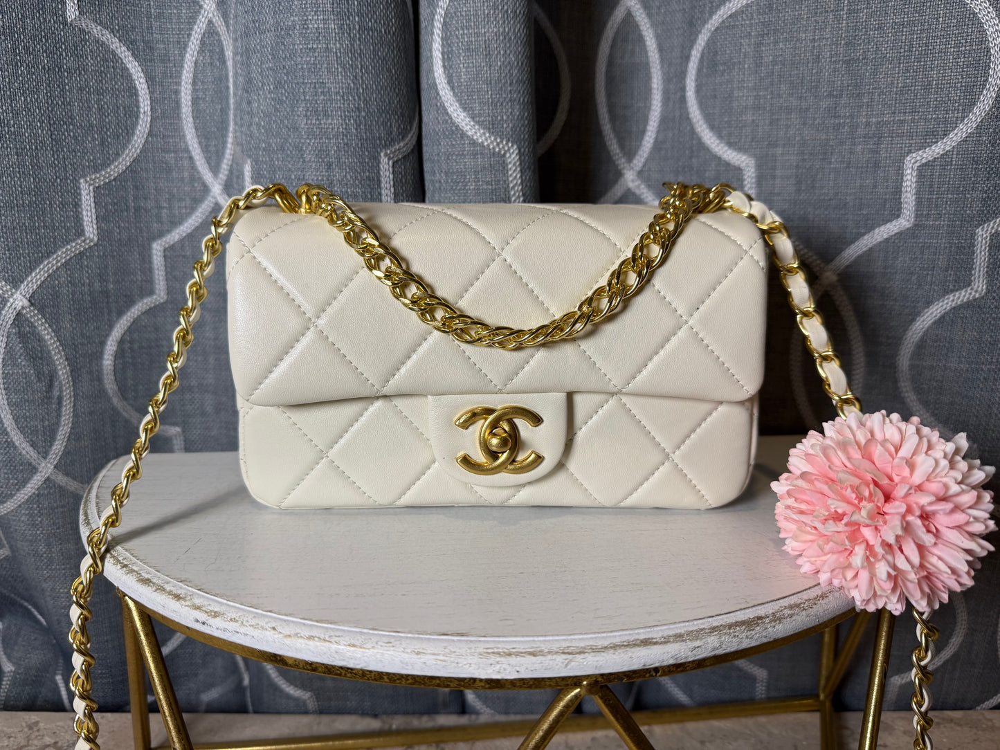 Mirror Bags- Lulu Cream Quilt Bag