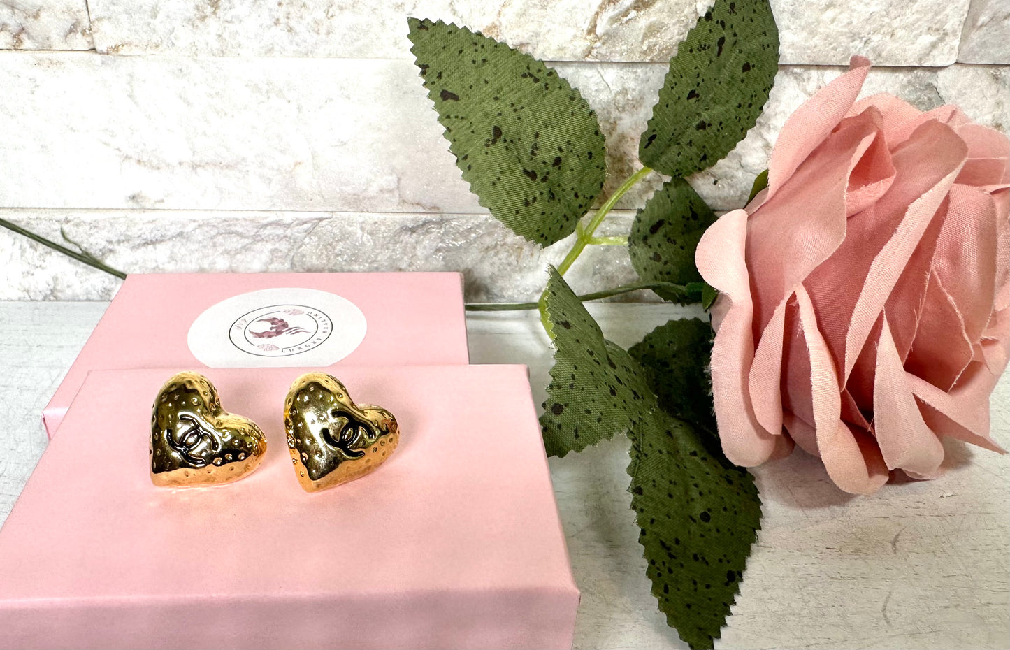 Earring- CC Gold Heart