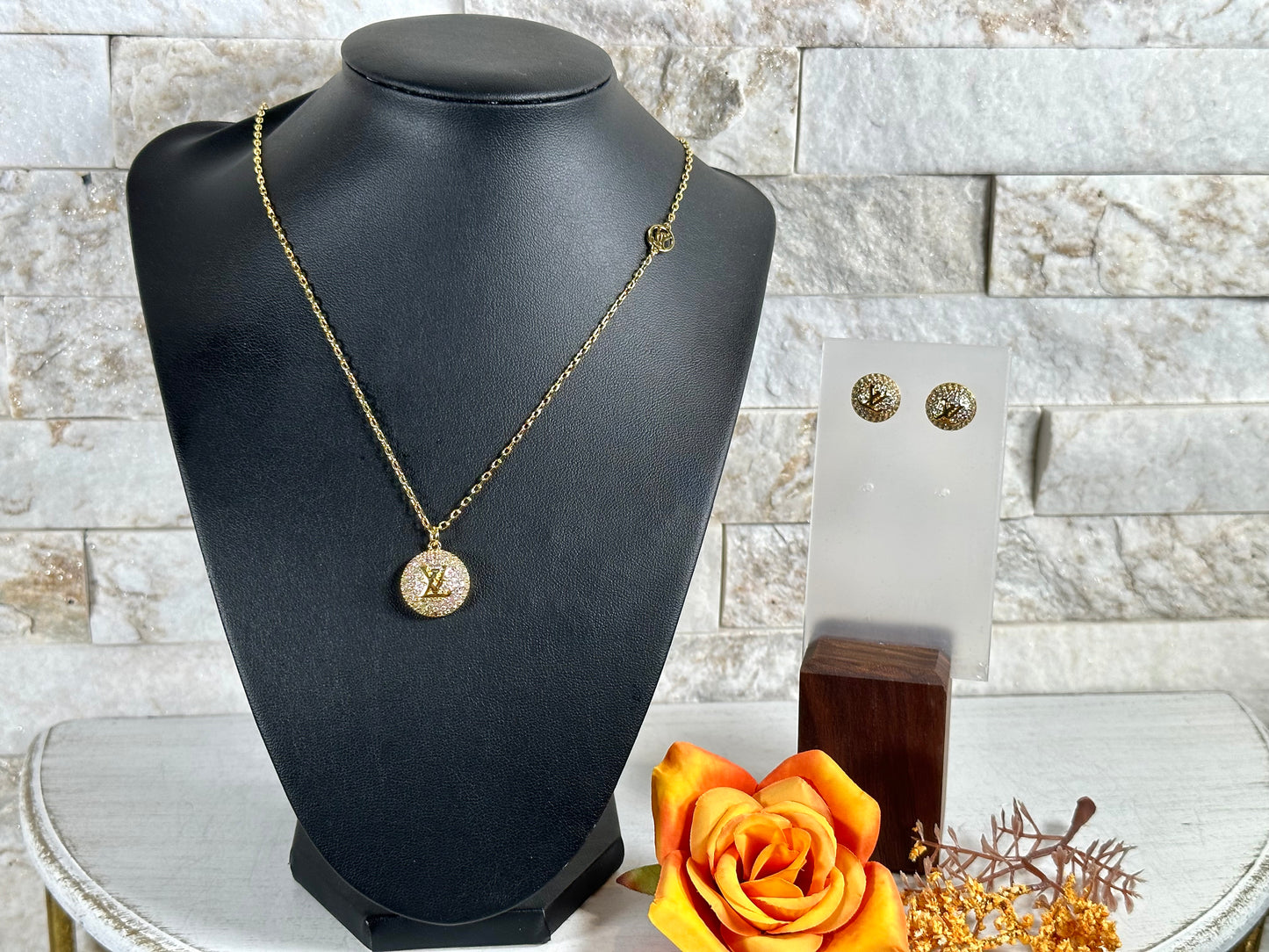 Jewelry Sets- Lulu Round Studded Set