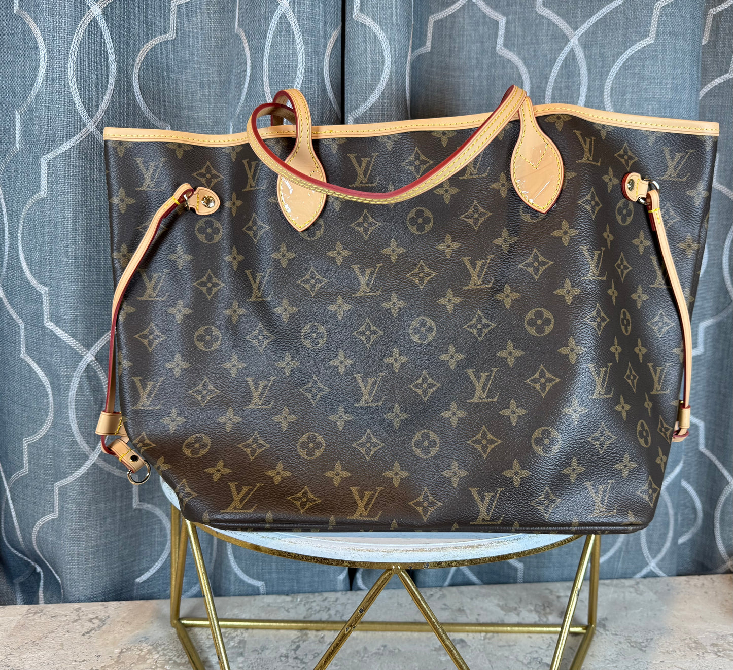 Mirror Bags- Lulu Mono MM Neverful Red Interior
