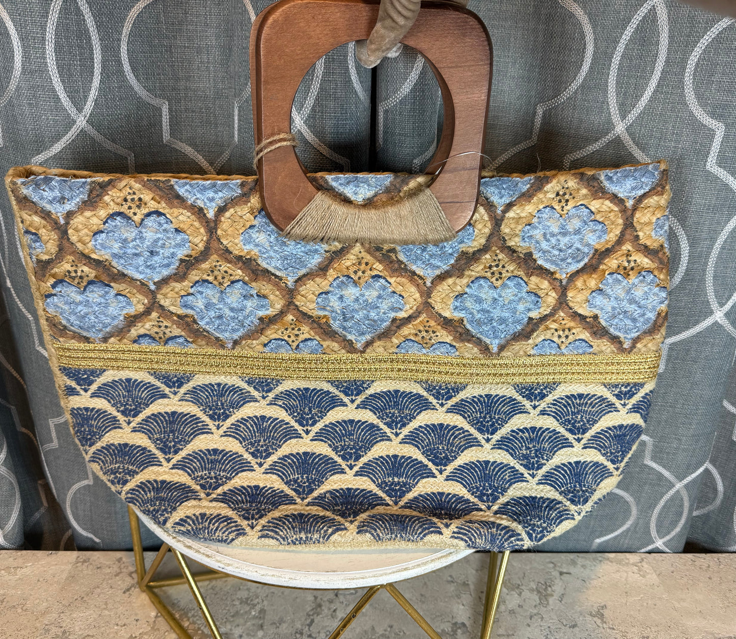Fun Finds- Raffia Wood Handle Blue Tote