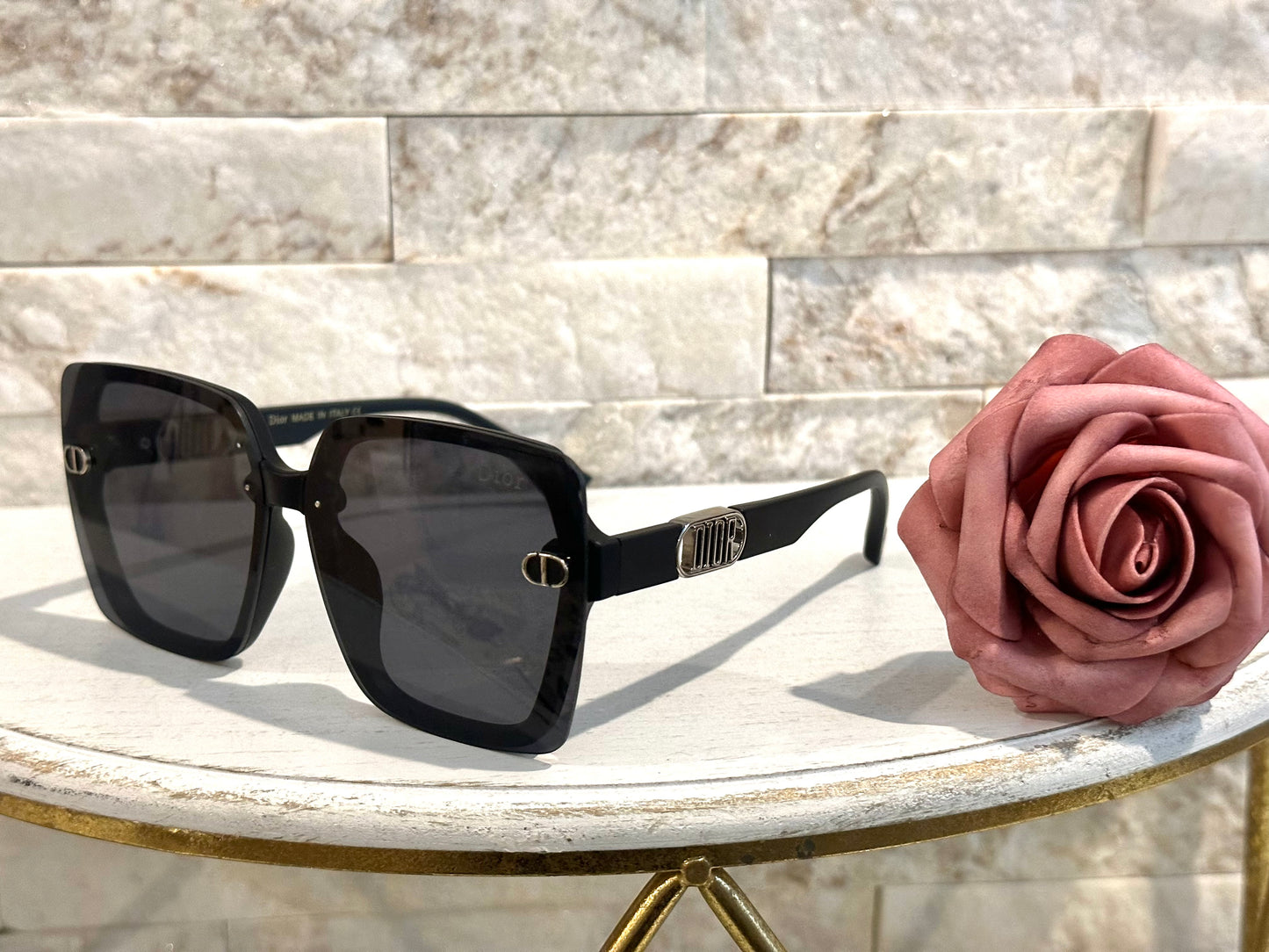 Luxury Sunglasses- Box 5- CD Black and Gold 2