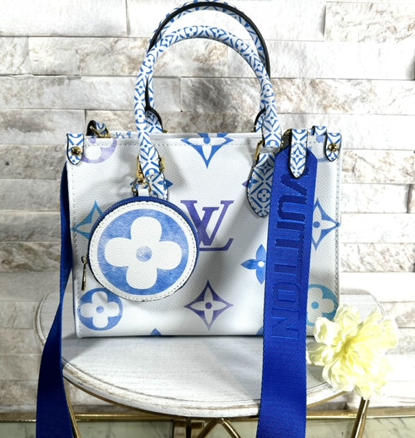 Mirror Bags- PM Blue and White On The Go Lulu