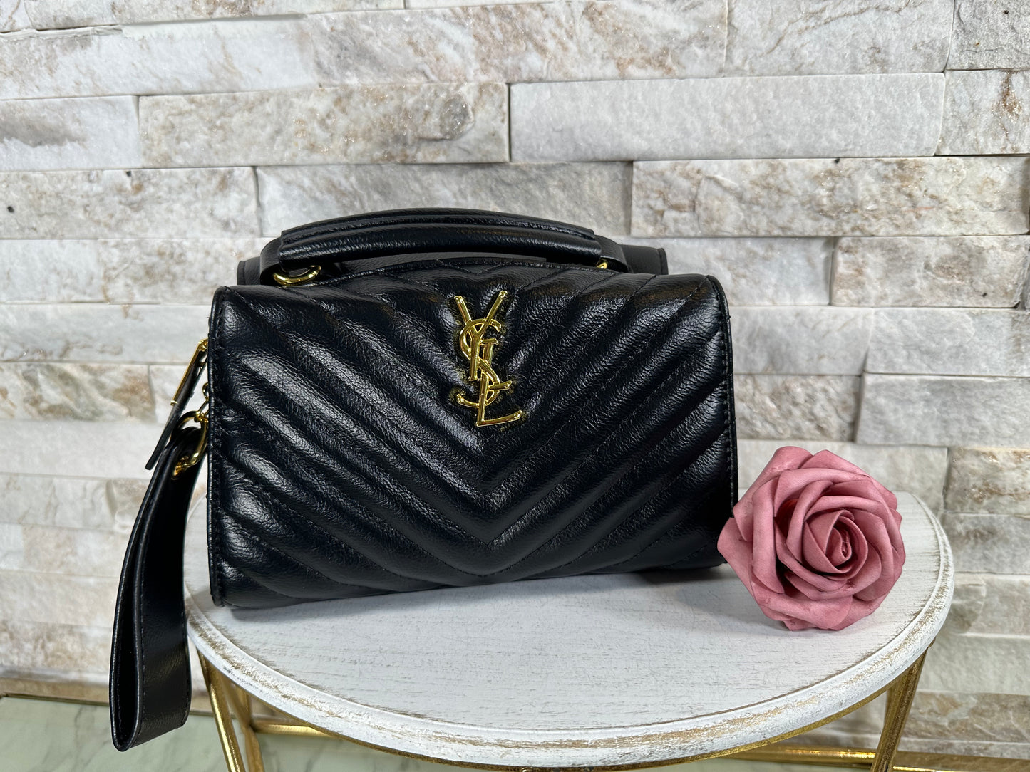 Yes Inspired Black Speedy