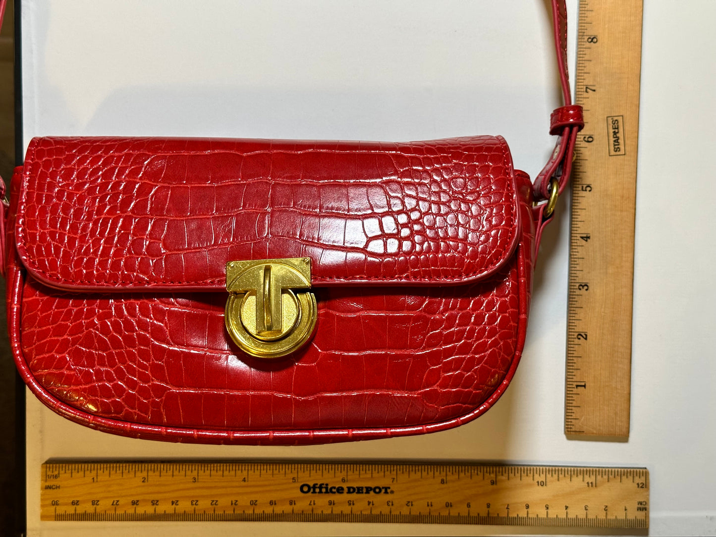 Red Snake Skin Design Shoulder/Crossbody Bag