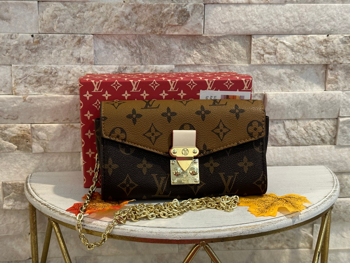 Fall New Arrivals- Mirror Bags- Lulu Chain Wallet Bag with box