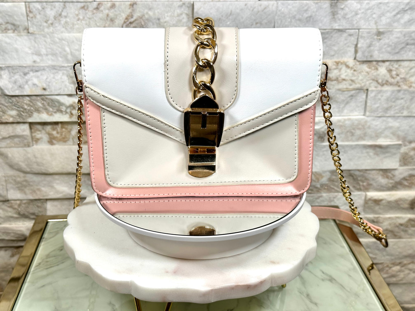 29 Pink/Beige/White Front Buckle Bag