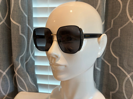 Luxury Sunglasses- CC Black Sparkle
