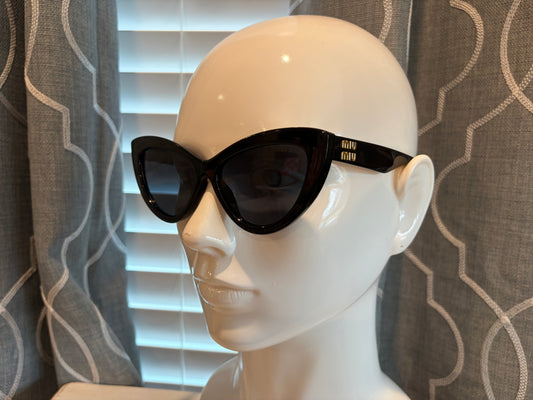 Luxury Sunglasses- Mu Mu Cat Eye Black