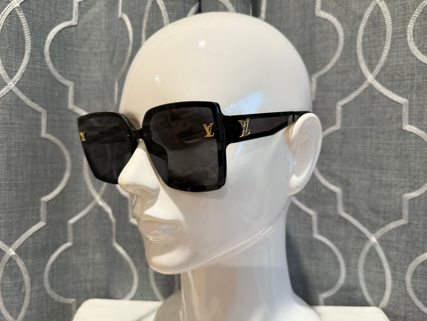 Luxury Sunglasses- Lulu Black Transparent Mono