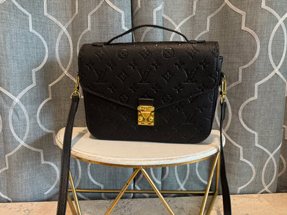 Clearance - Lulu Black Métis Bag