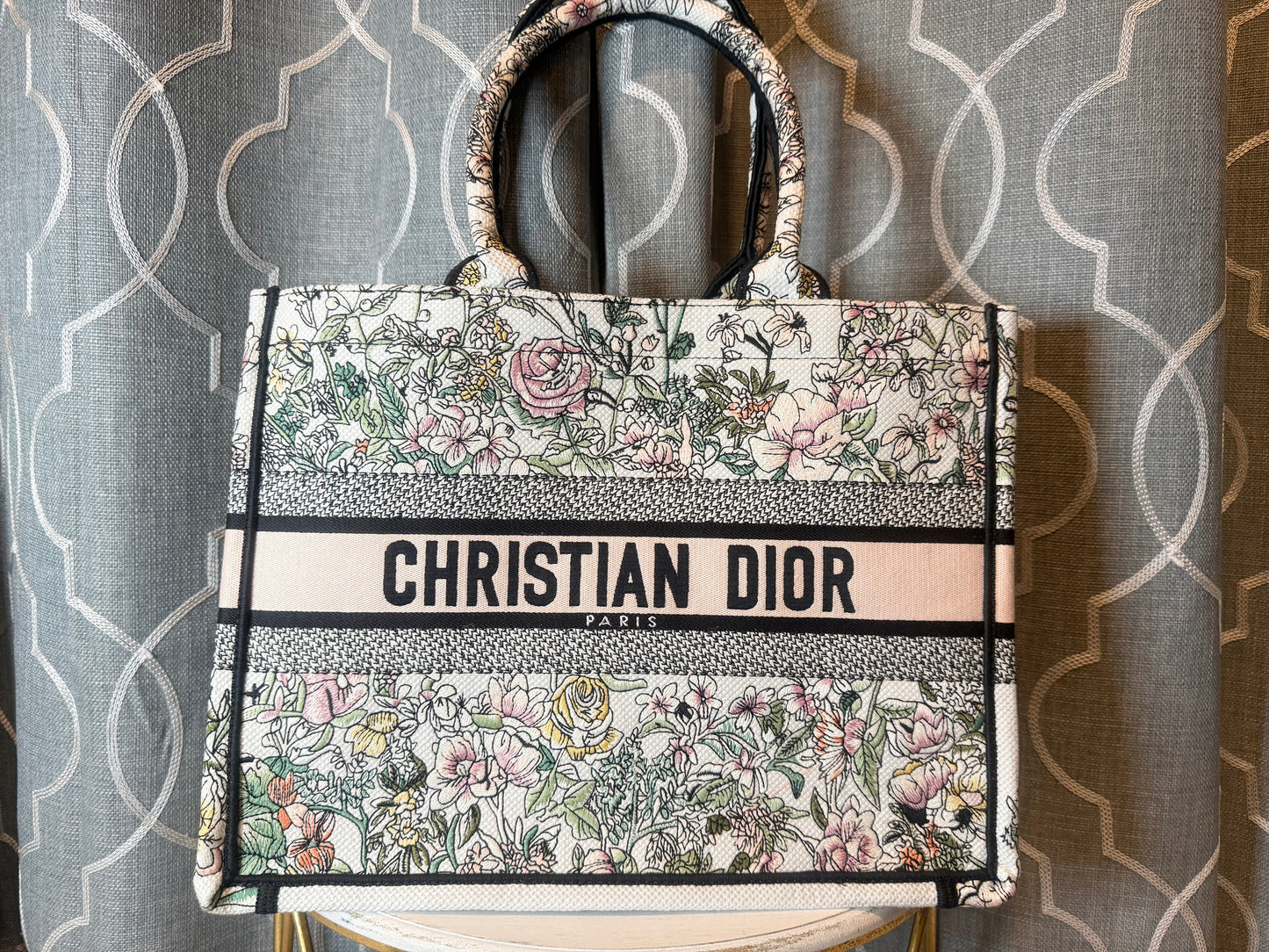 Mirror Bags- CD Medium Book Tote Floral