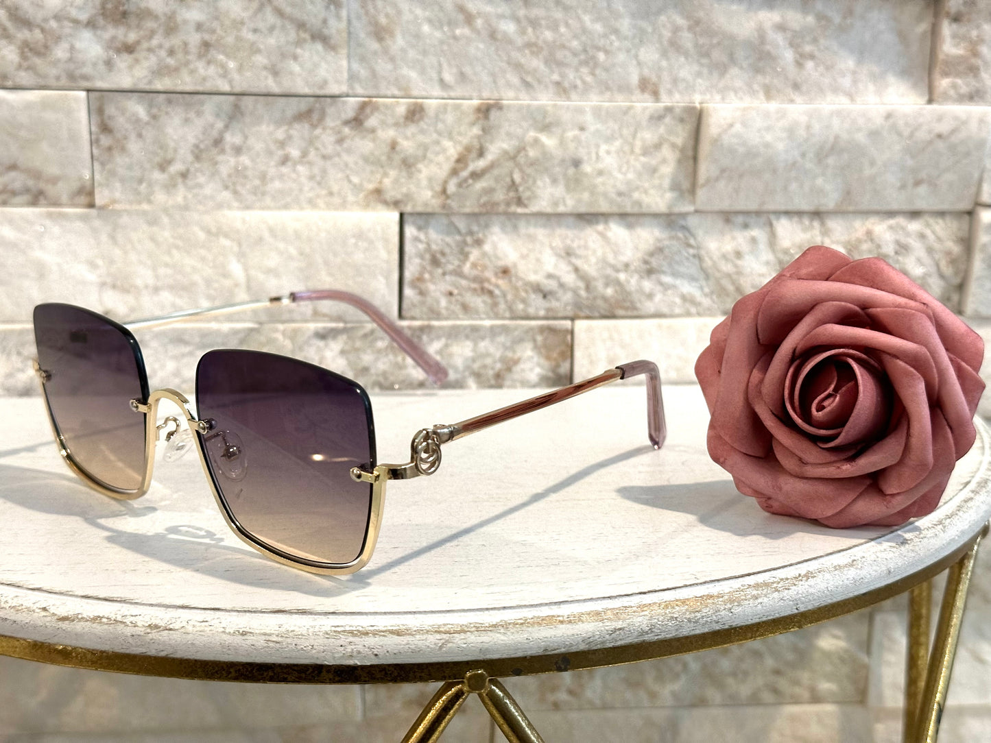Sunglasses Box 3- GG Pink Frameless Top