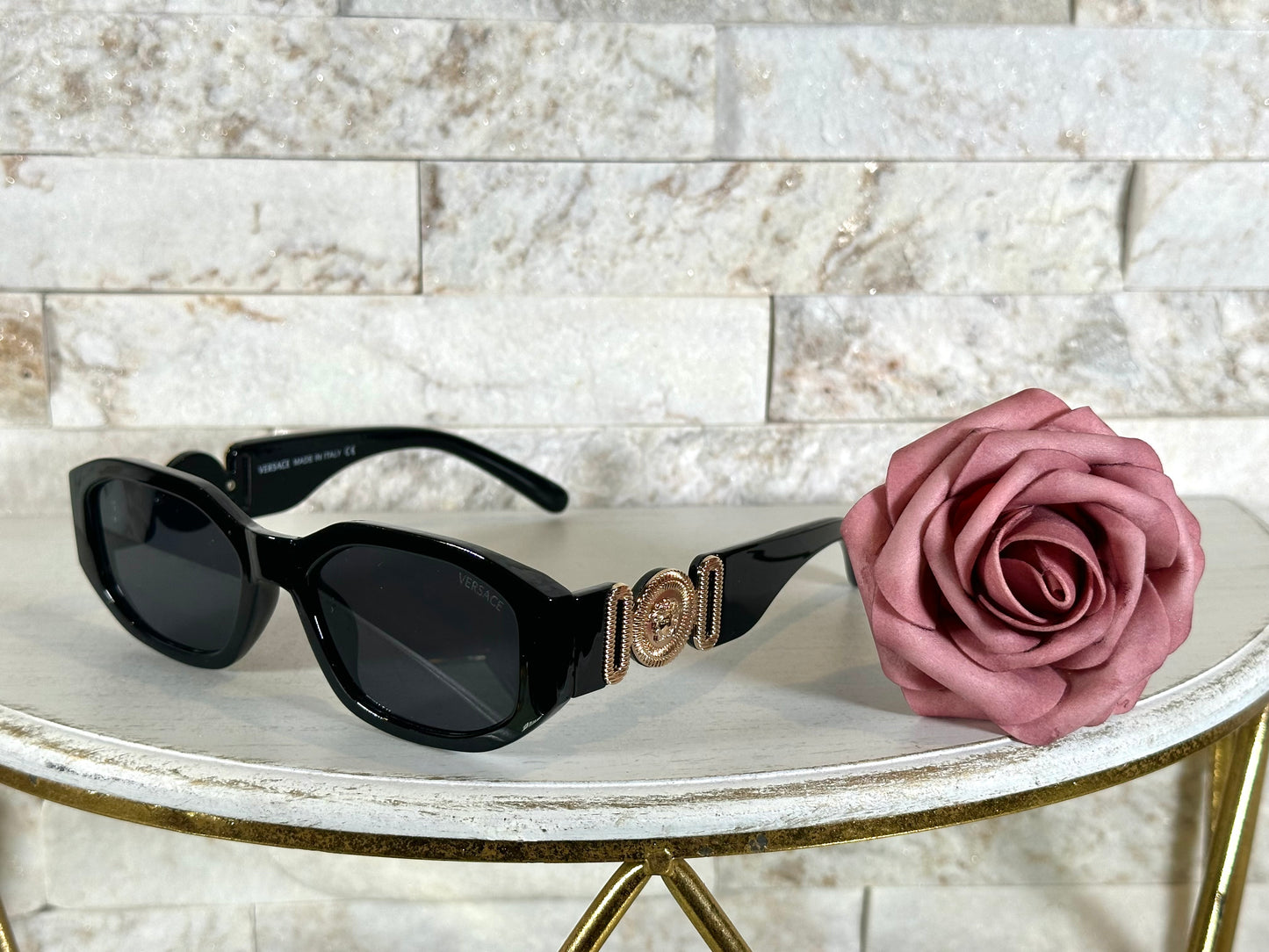 Sunglasses Box 5- Ver Gold and Black 2
