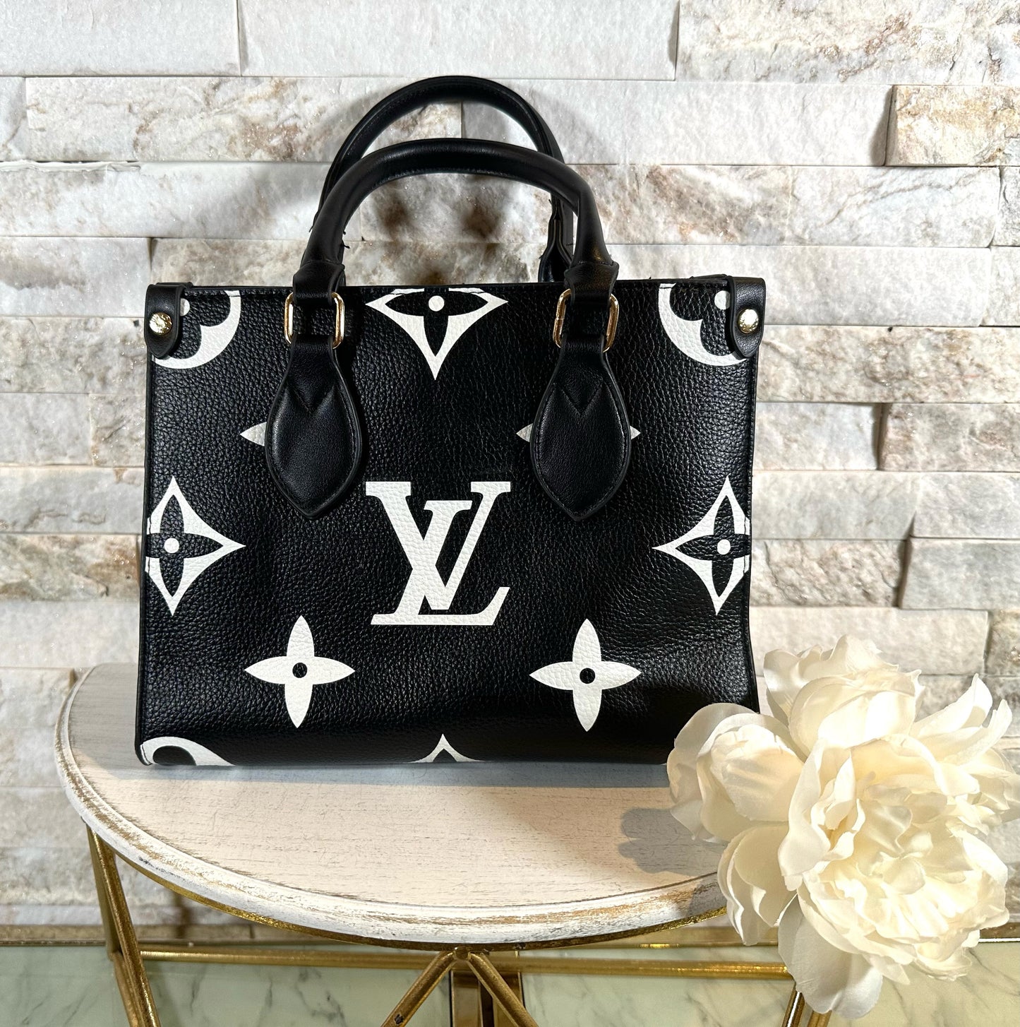 Black and White PM On The Go Lulu Bag