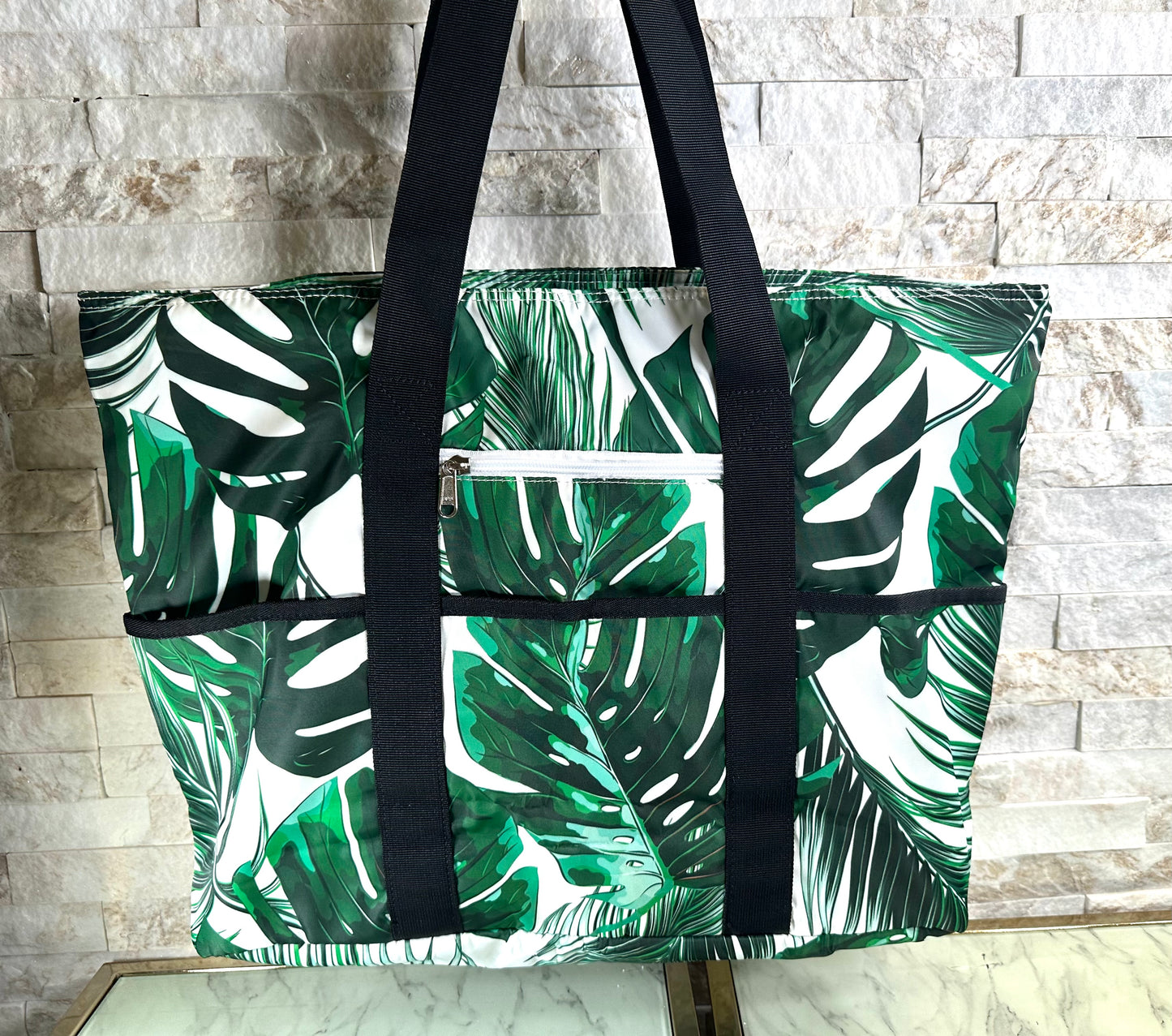 Green and White Vacation Bag